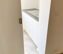 Kantoor-of handelsruimte te huur in het centrum van Deerlijk