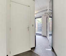 Studio met praktijk- of bureelruimte te Borgerhout