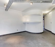 Studio met praktijk- of bureelruimte te Borgerhout