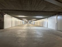 Garagebox te koop onder het Joseph Stübbenpark te Duinbergen