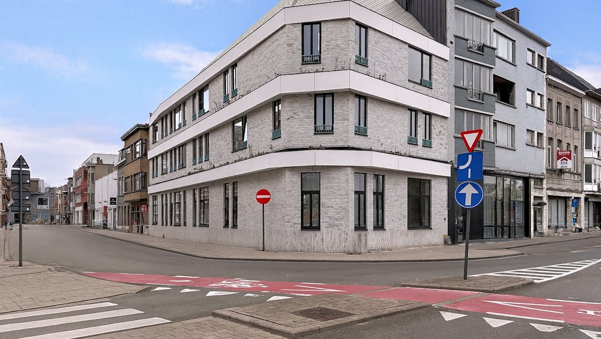 Verhuurde studentenkamer met eigen sanitair te koop