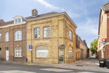 Instapklaar huis te koop in Ieper centrum