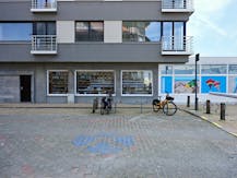 Handelspand met absolute topligging op de zeedijk te Nieuwpoort Bad