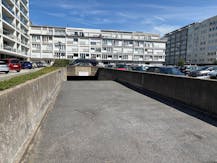 Garagebox te koop op toplocatie aan René Mouchotteplein!