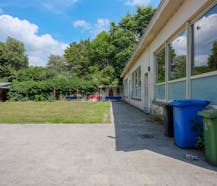 Oude school en jeugdaccomodatie Bellem
