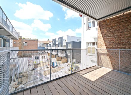 Superb 1 bedroom flat with terrace