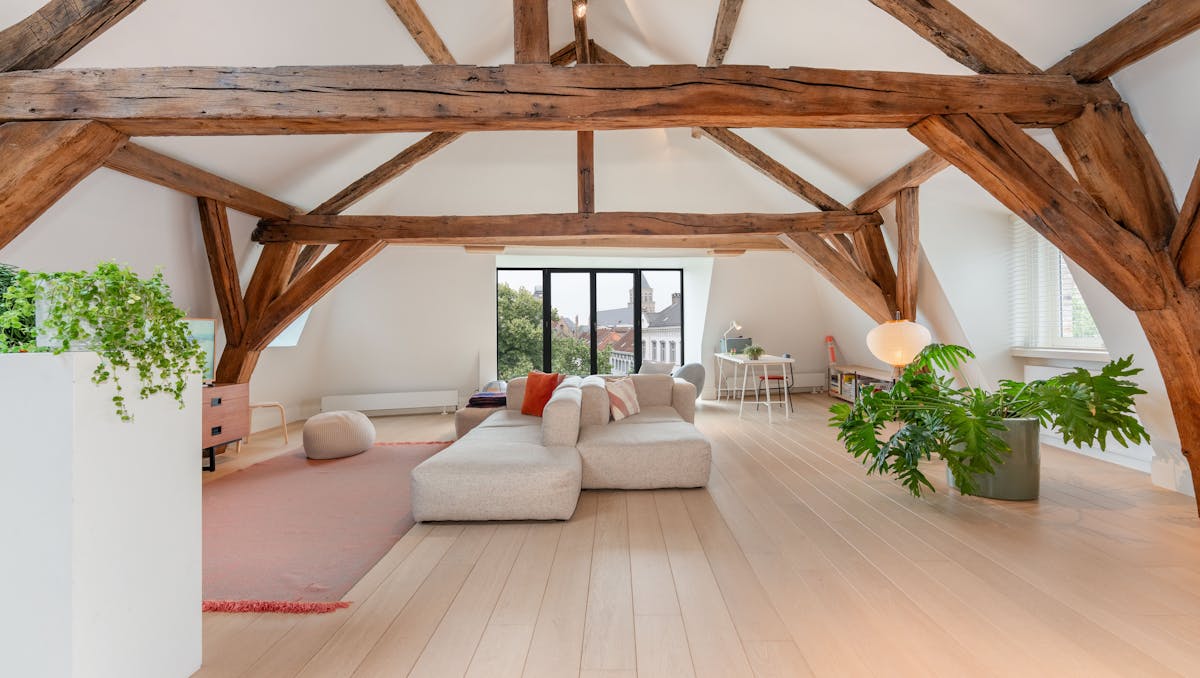 Exclusieve penthouse met historisch uitzicht in hartje Brugge