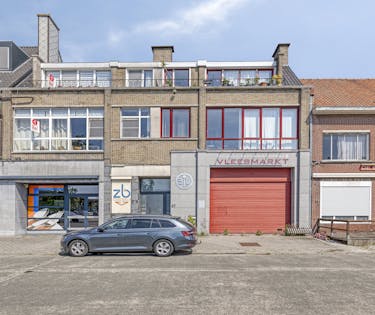 Te koop: Handelspand in het hart van Sint-Pieters (Brugge)