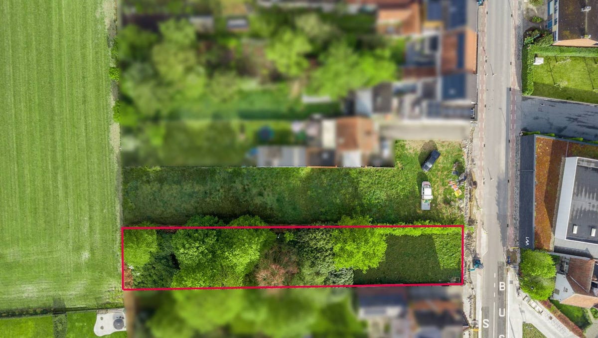 Ruim stuk bouwgrond te koop nabij centrum Sint-Baafs-Vijve