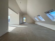 Riant penthouse te koop in het hartje van Hoogstraten 