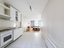 Ground floor apartment with spacious garage in the center of Sint-Idesbald