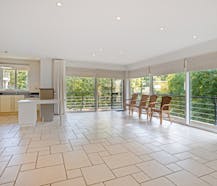 Instapklaar 2-slaapkamer appartement vlakbij het centrum van Roeselare!