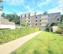 Appartement récent de 2 chambres avec terrasse et jardin uniques ? ? ? ?