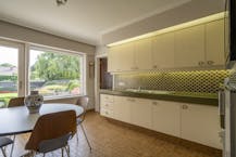 Ruime villa met 4 slaapkamers te koop in Wevelgem