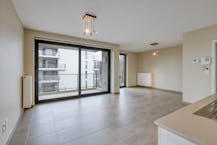 Appartement récent et prêt à emménager avec terrasse à Waregem.