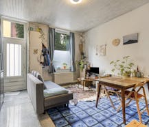 Rijwoning te koop in rustige straat te Gent