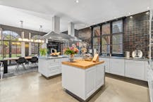 Riante Villa te Schilde met twee extra villagronden ov.