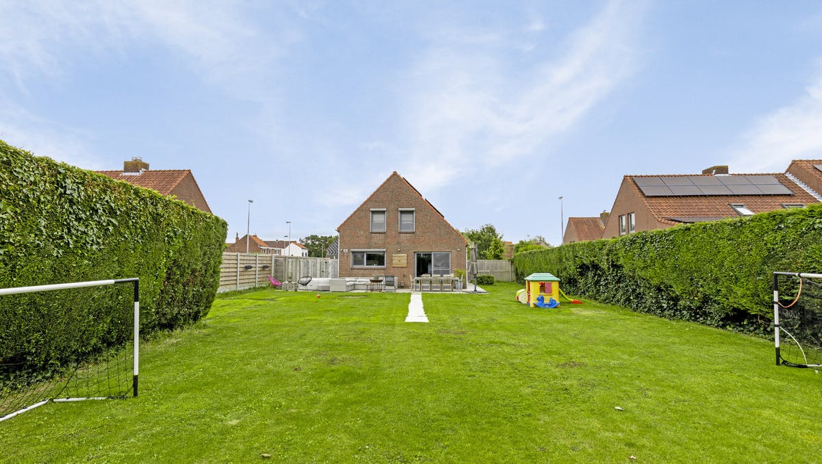 Instapklare villa met 3 slaapkamers te koop in Lissewege