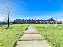 Nieuwbouw handelspanden (92 m² - 331 m²) in centrum Lokeren