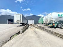 Magazijn van ca. 1.000 m² te huur regio Wielsbeke