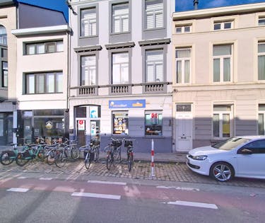 Kantoor (202 m²) te huur nabij het levendige Dok Noord