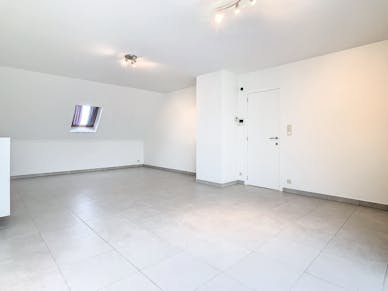 Dakappartement verhuurd Roeselare