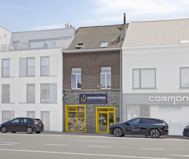 Verhuurd handelspand te koop