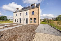 Prachtige nieuwbouwwoningen in een doodlopende straat