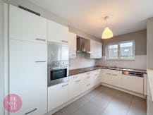 Ruim appartement met staanplaats te huur in Mechelen.