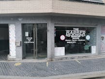 Bâtiment commercial d'environ 30 m² sur la route d'accès au centre de Roeselare