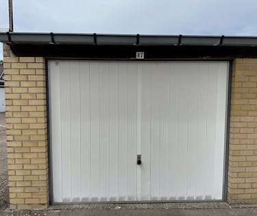 Ruime garage te huur in Koksijde