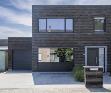 Instapklaar huis met 3 slaapkamers te koop in Avelgem