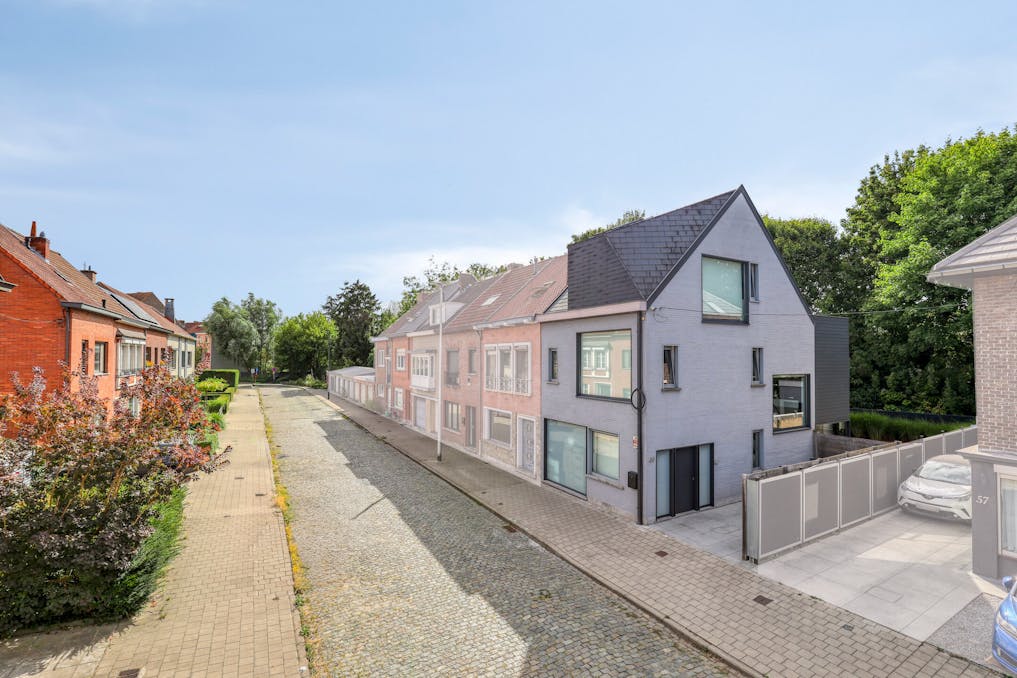 Unieke architecturale parel met moderne uitstraling