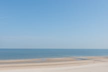 Prachtig gerenoveerde studio met slaaphoek en zijdelings zeezicht!