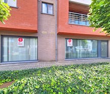 Instapklaar kantoor (94 m²) met parking te huur in Gent