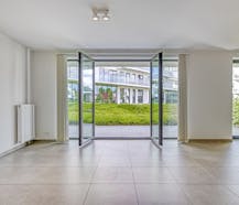 Gelijkvloers appartement met staanplaats te koop in St-Michiels