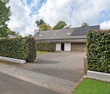 residentieel gelegen woning op 1750 m² te koop in Kasterlee