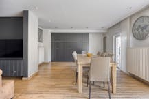 Huis met 4 slaapkamers, ruime tuin en veel opties in Bellem