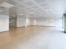 Ready to move in commercial property for rent in Roeselare