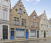 Unieke kans aan de Langerei in Brugge: te renoveren handelshuis
