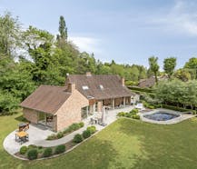 Prachtige villa op toplocatie in Bierghes.