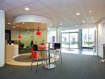 Commerciële ruimte langs invalsweg van Roeselare