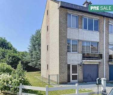 Vilvoorde: te renoveren bel-étage huis met zuidgerichte tuin