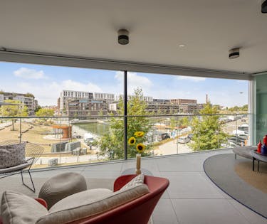 Luxe zuidgericht appartement aan de Blauwe Boulevard te Hasselt