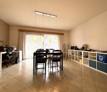 Ruim gelijkvloers éénslaapkamer appartement te huur in Hasselt