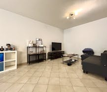 Ruim gelijkvloers éénslaapkamer appartement te huur in Hasselt