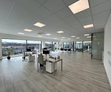 Modern office (195 m²) for rent in Deinze