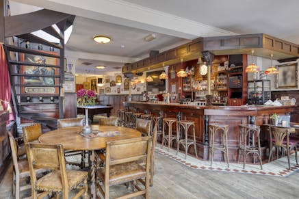 Handelspand met woonst te koop Meerle