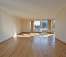 Very spacious penthouse of 279 m² for sale in Roeselare