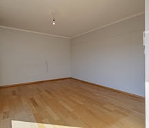Very spacious penthouse of 279 m² for sale in Roeselare